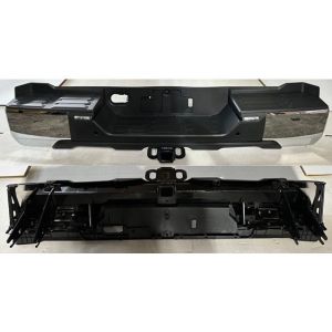 TOYOTA TUNDRA REAR STEP BUMPER ASSY W/CHROME COVER WO/BMP END (W/SENSOR)(W/TOW HITCH) OEM#521500C040-PFM 2022-2024 PL#TO1103150