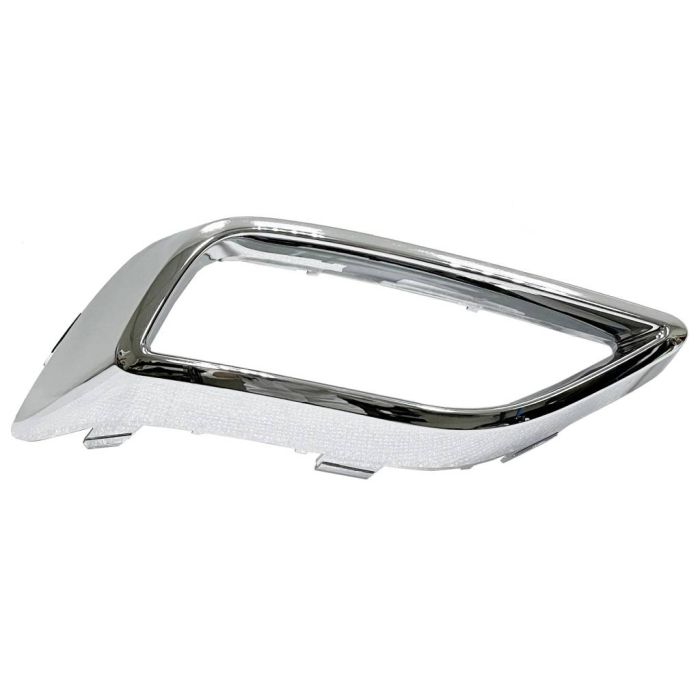 VOLKSWAGEN ATLAS REAR BUMPER EXHAUST BEZEL LEFT (Driver Side