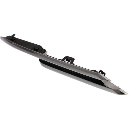 BMW BMW 3 (SEDAN) FOG LAMP COVER MOLDING RIGHT (Passenger Side) CHROME ( LUXURY LINE) OEM#51117279698 2012-2015 PL#BM1039125