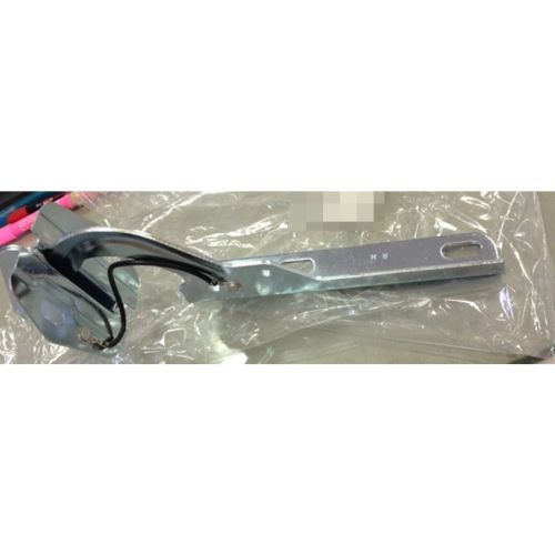 1991-1992 FORD EXPLORER Hood hinge assy OEM# 6L5Z16796A PL# FO1236124