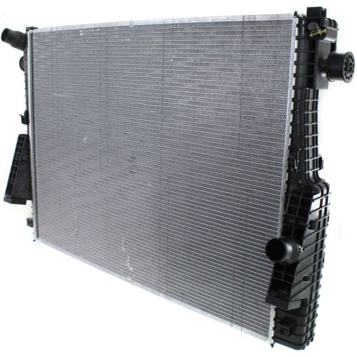 FORD TRUCKS & VANS FORD/PU (F250/350/450/550) Super Duty RADIATOR 6.4L DIESEL OEM#8C3Z8009B 2008-2010 PL#FO3010312