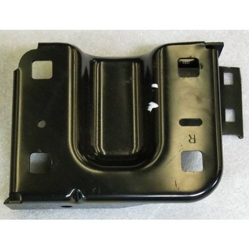 2020-2023 CHEVROLET / GMC Front bumper bracket Right Passenger Side OEM# 84568470 PL# GM1067214