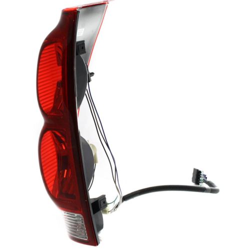 GM TRUCKS & VANS AVALANCHE TAIL LAMP ASSEMBLY LEFT (Driver Side) OEM#15771437 2002-2006 PL#GM2800153