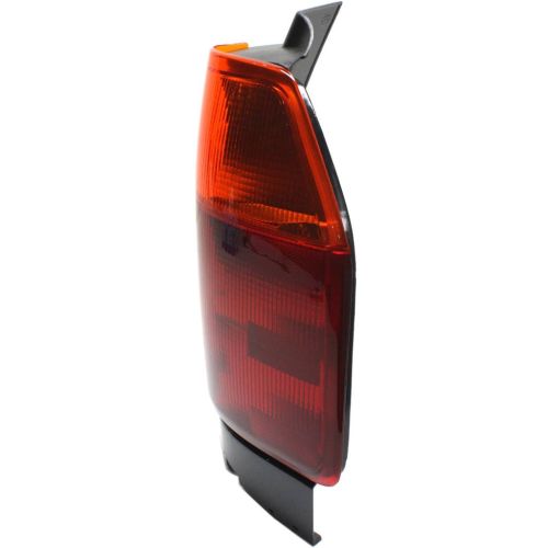 GM TRUCKS & VANS ENVOY (EXC XUV) TAIL LAMP RIGHT (Passenger Side) OEM#15131577 2002-2009 PL#GM2801157