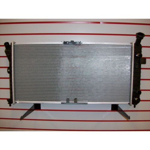 PONTIAC GRAND PRIX RADIATOR 3.1/3.8/V6 (W/O Supercharge) OEM#52485608 1997-2003 PL#GM3010102