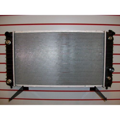 GM TRUCKS & VANS BLAZER (MID SIZE) (CHEVY) RADIATOR 4.3/V6 A/T OEM#15120548 1996-2005 PL#GM3010229