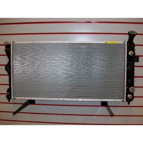 CHEVROLET IMPALA RADIATOR(W/Sensor & Metric TOC Connect)W/O Superch OEM#89018542 2000-2003 PL#GM3010432