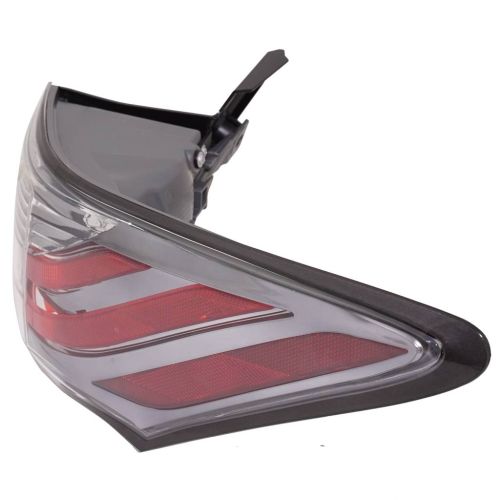 LEXUS CT 200h  TAIL LAMP UNIT RIGHT (Passenger Side) (OUTER) **CAPA** OEM#8155176010 2011-2013 PL#LX2805106C
