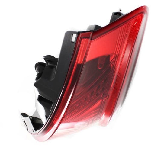 NISSAN(DATSUN) MURANO TAIL LAMP ASSEMBLY RIGHT (Passenger Side) OEM#26550CA025 2003-2005 PL#NI2801162